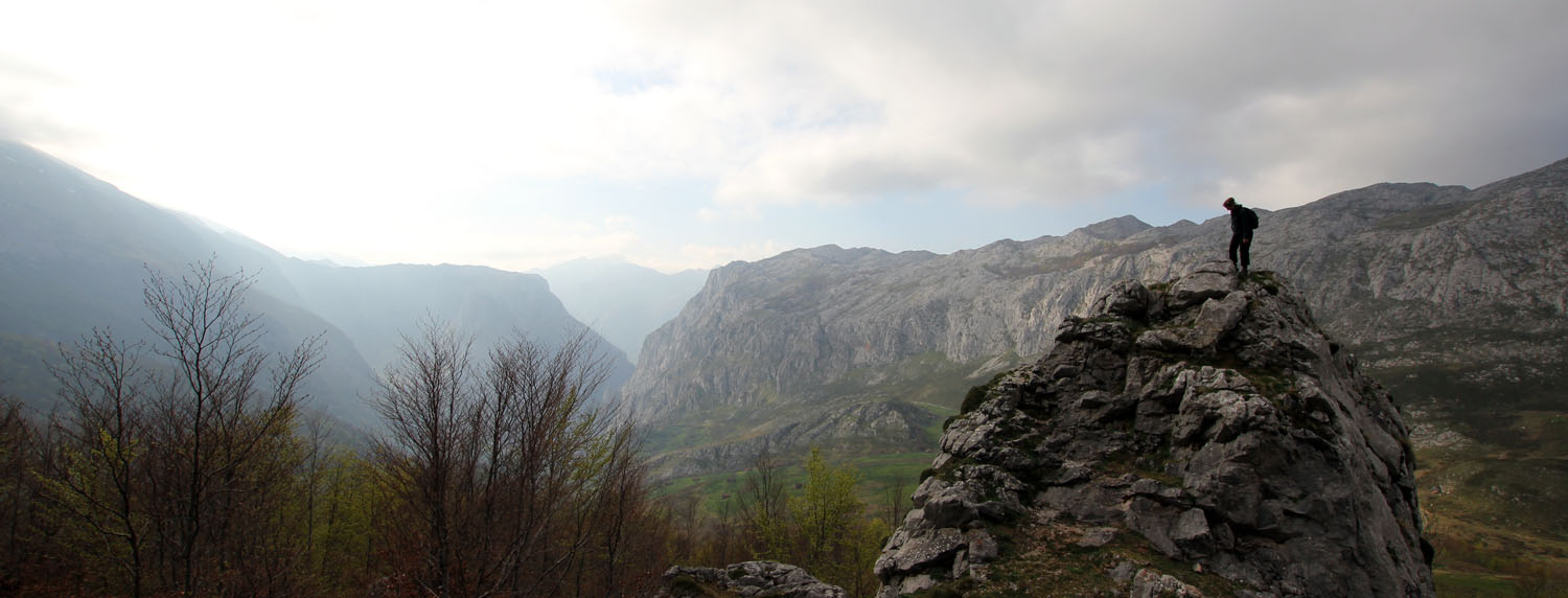 mountains.jpg